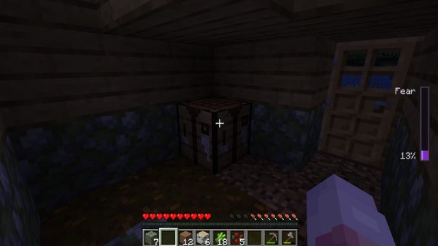 The player's fear bar increasing while playing The Watcher mod in Minecraft