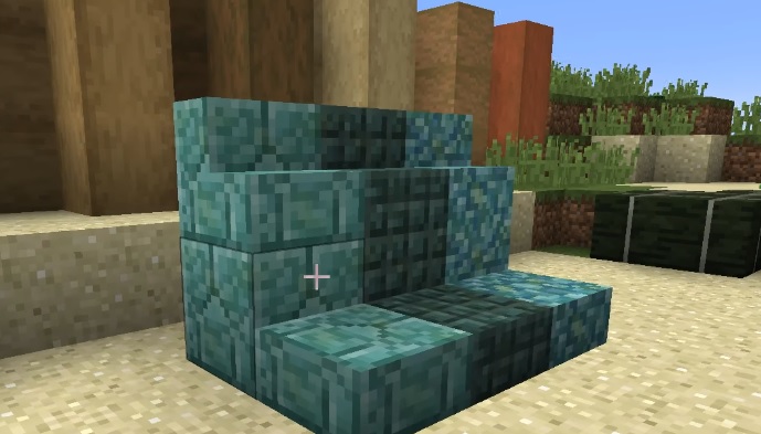 Fans of prismarine blocks will enjoy making stairs with the Minecraft 1.13 update
