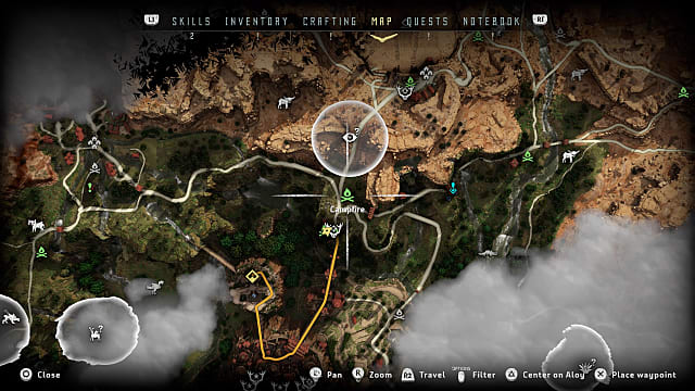 The Horizon Zero Dawn map showing a green campfire fast travel icon in the middle of the map.