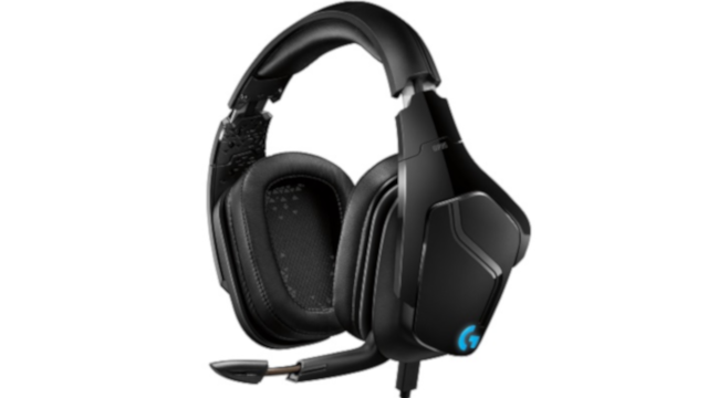 Logitech G935 left-side view with mic